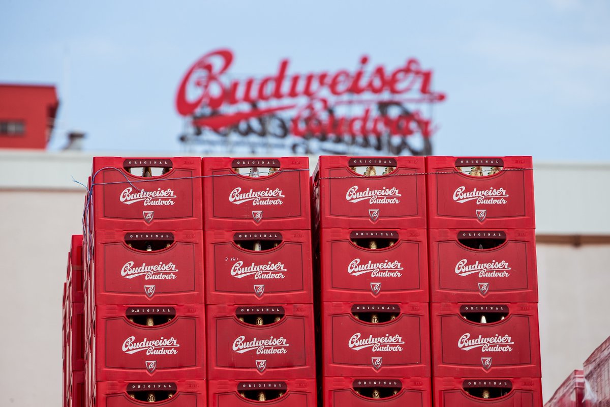 Nestled in South Bohemia, you will find České Budějovice, the historic brewing town where our brewery is located. We honour the town's 700-year-old brewing tradition by using only the finest ingredients and maturing our lager for up to seven times longer than other breweries.