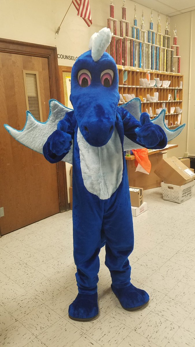Masterman just got a mascot costume! Go Blue Dragons! What do you think, #PhilliePhanatic @Phillies @GrittyNHL, @NHLFlyers, #Swoop, @Eagles, @SixersFranklin, @sixers, @PhilaUnionPhang, @PhilaUnion ? @jessicamolly @PHLschools #phled