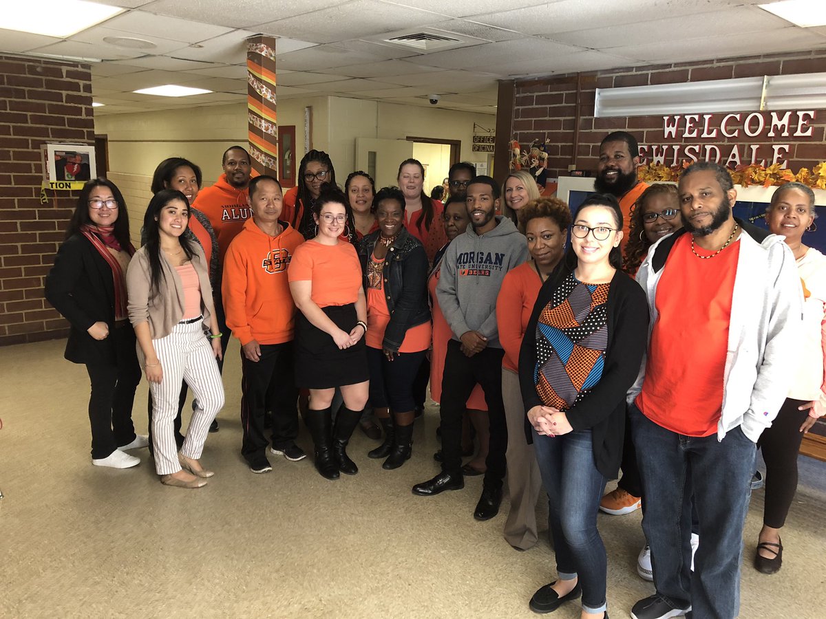 LewisdaleLions's tweet photo. From staff to students...Lewisdale is a Bully FREE Zone! We are #pgcpsorange #UnityDay2019 #PGCPSUnityDay https://t.co/gfCsLV4lbZ