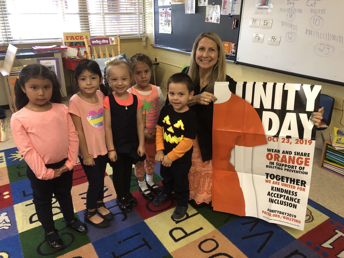 LewisdaleLions's tweet photo. From staff to students...Lewisdale is a Bully FREE Zone! We are #pgcpsorange #UnityDay2019 #PGCPSUnityDay https://t.co/gfCsLV4lbZ