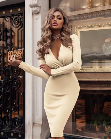 XooKool's tweet photo. Be picky with selfies and pickier with men.
π Elegant Fold Long Sleeve V-Neck Bodycon Dress
π for CVJB on https://t.co/wKhXjR0Rvr
--
#xookool #imxookool #ootd #instagood #instafashion #fashionblogger #photooftheday #fashionista #outfit #shopping https://t.co/6lKCWfrJYP