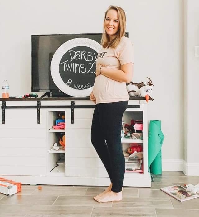 herhelpinghabit's tweet photo. Congrats to this Mama!! She is pregnant with her second set of twins after IVF four years ago. Her journey has been a rollercoaster of emotions, to say the least but, we are cheering you on!👫👶🏼👶🏼
📷 @jenn.darby
#ivf #ivfstrong #ivfjourney #ivfsuccess #ivfwarrior #ivfgotthis https://t.co/Zd6sIO0D3X