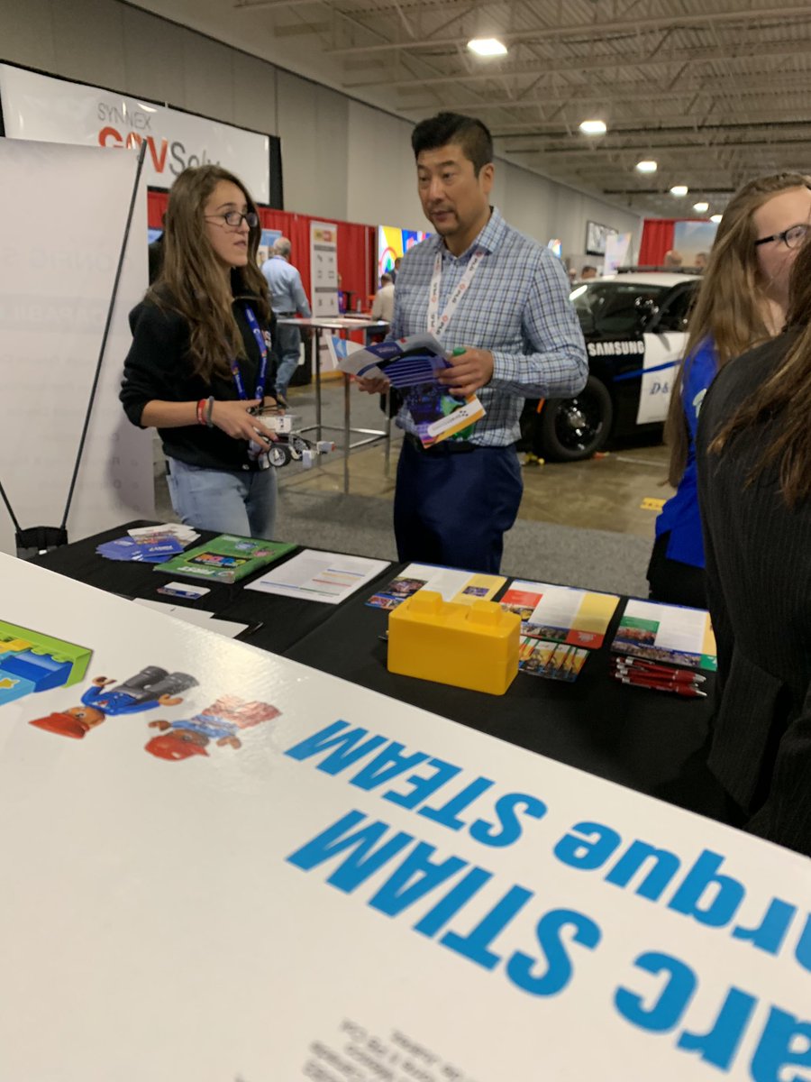 artijaveri's tweet image. It’s buzzing here at the @SYNNEX Inspire Conference! Youth Council members at busy showcasing @CANFIRST programs
#FIRSTRISE
