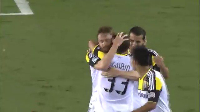 Two legends. 

Happy Birthday wishes to Eddie Gaven & Federico Higuain! 