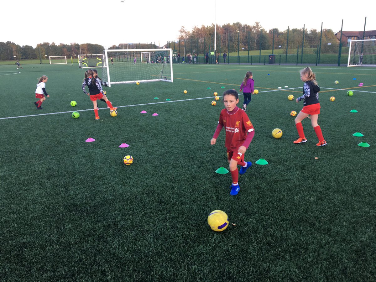 #COMMUNITY | brilliant session for our #girls only #ssewildcats session this evening! 

Well done girlies! 

Remember we are not here next week due to #halfterm 

We return the following Wednesday!