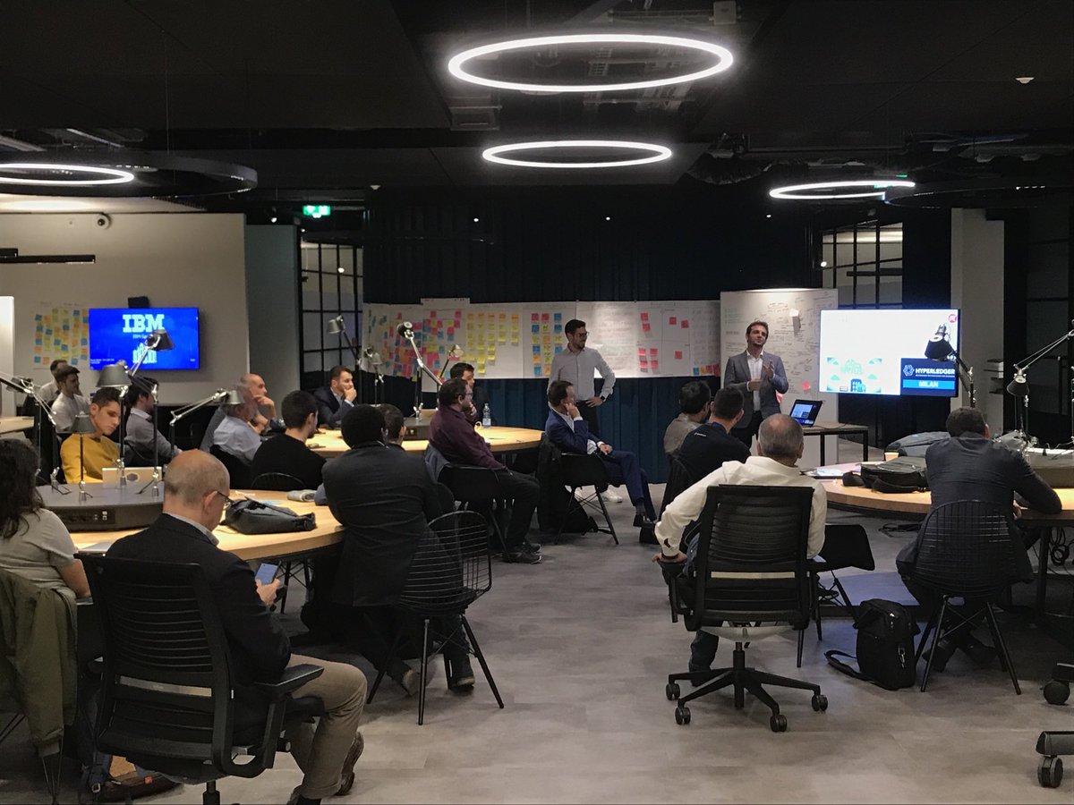 lee_fredricks's tweet photo. Meetup Milano style! At the #IBMCloud garage https://t.co/4joSBAaaLA