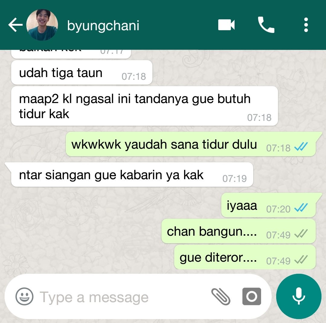 scarforged's tweet photo. (93) kim wooseok sarjana badut dan lebay https://t.co/RmbDeU2zWB
