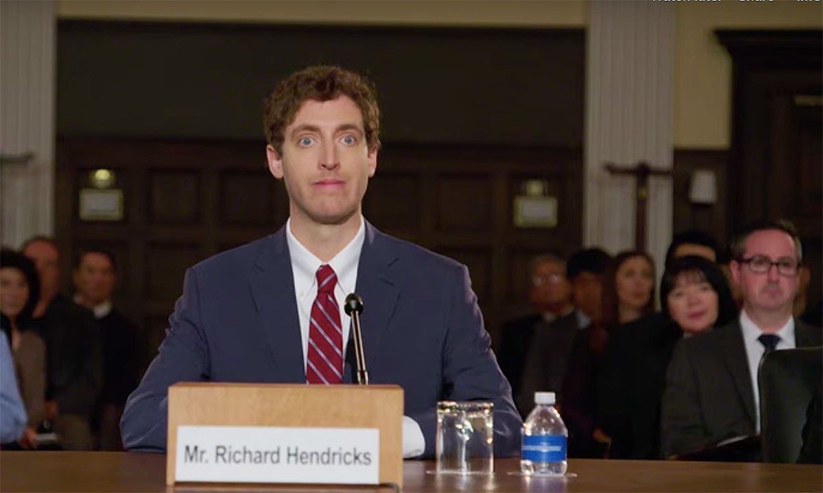 iiiitsandrea's tweet image. The timing of the last season of @SiliconHBO is just incredible re: #ZuckerbergTestimony