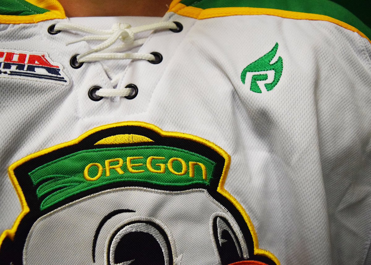 oregon ducks hockey jersey