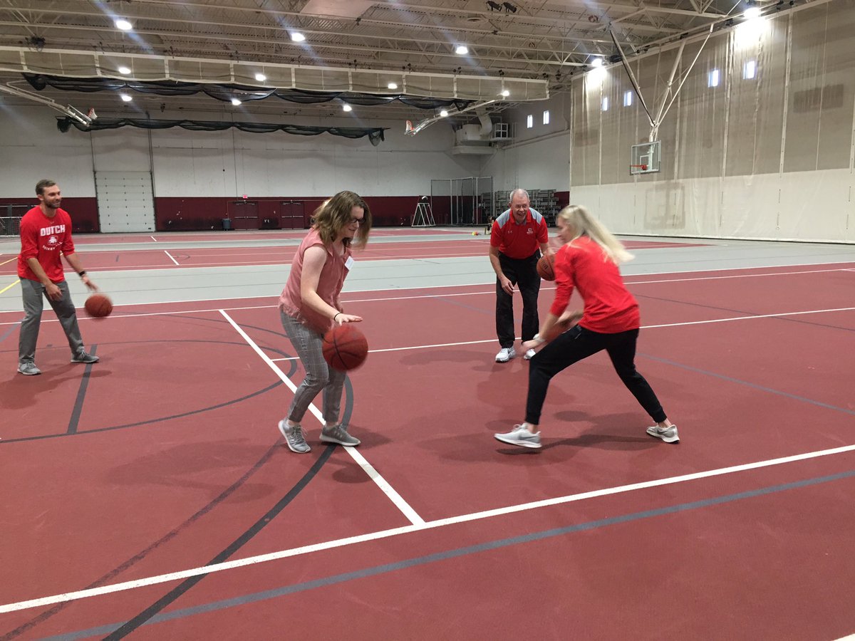 CentralCollEd's tweet image. Dribble knock out and line tag. Future classroom teachers learning how to incorporate more movement at recess.