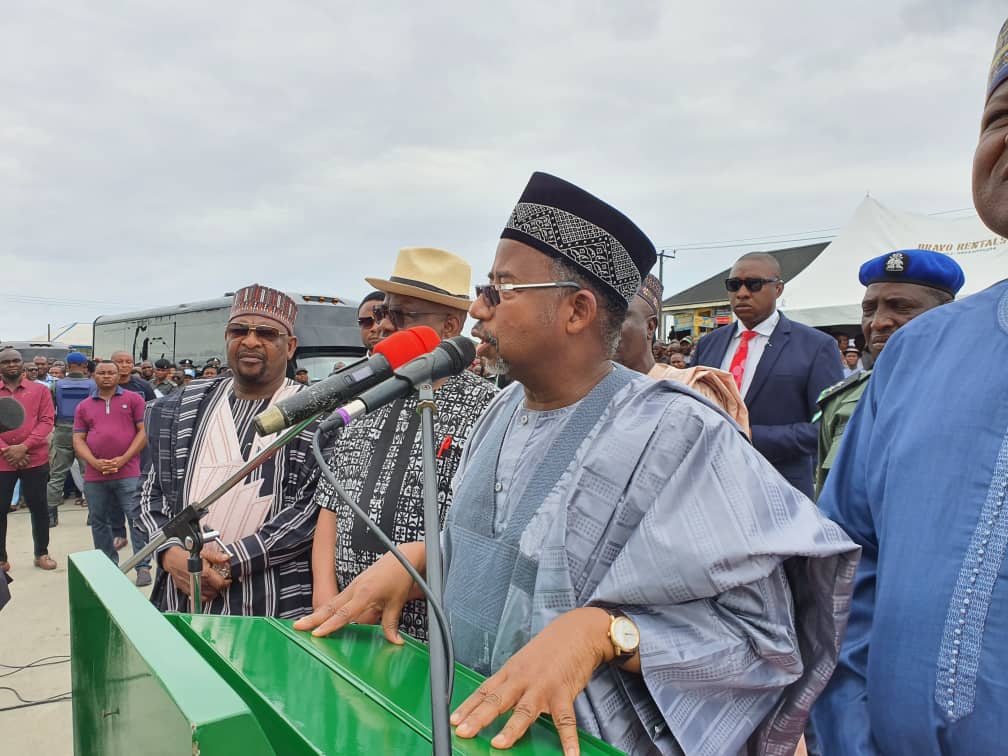 BulusIshaku10's tweet photo. The executive governor of Bauchi State sanetor bala Mohamed kauran bauchi today in port Harcourt for the commission of project. @LYMusa11 @SpeakerDogara @Turakies @OfficialPDPNig https://t.co/VRvjxCAcfs