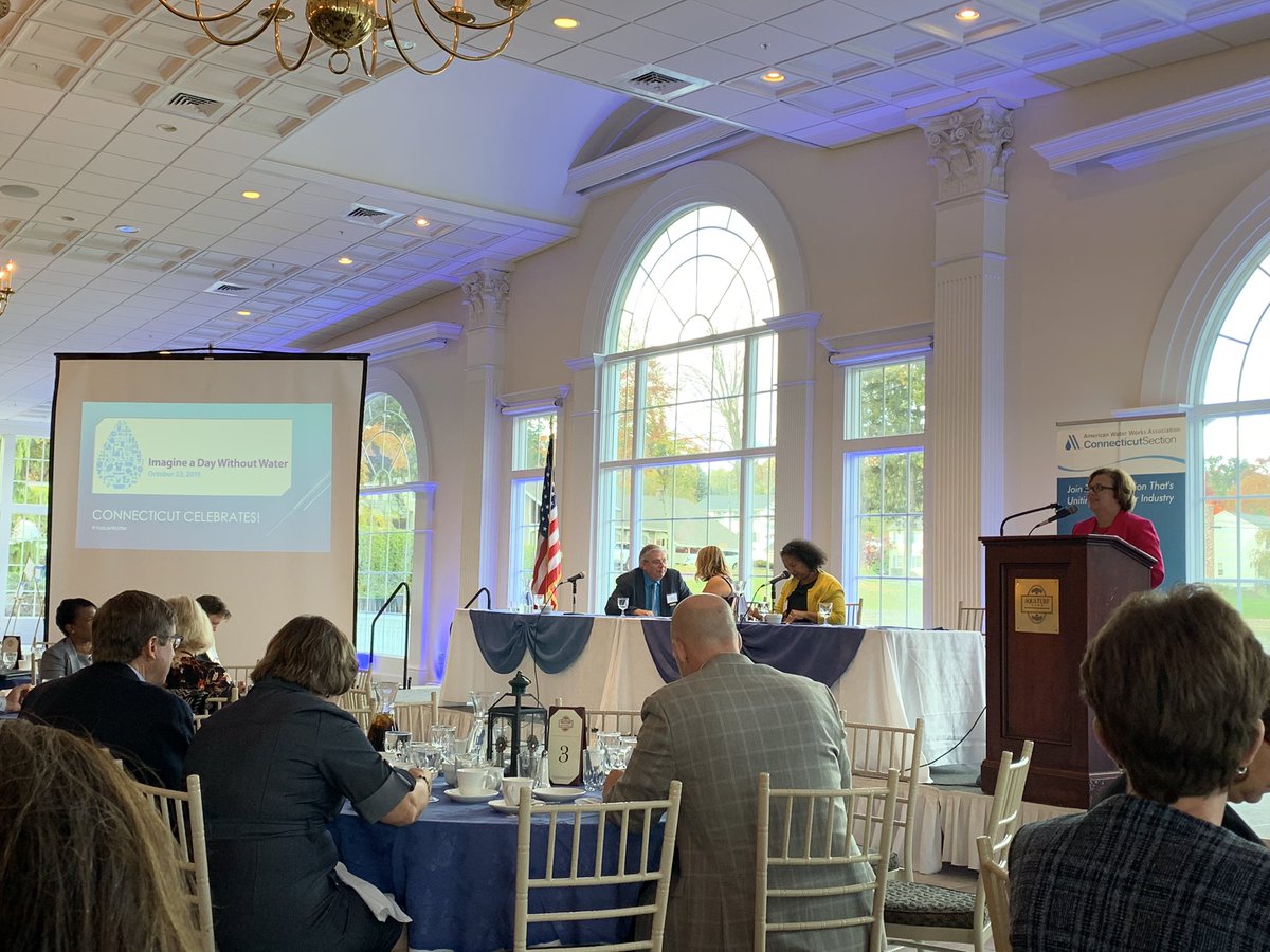 Rob_S_Little's tweet photo. Bristol Mayor @EllenZoppo helping us all #ImagineADayWithoutWater at the #CWWA / #CTAWWA Fall Conference. Cheers to all who work hard every day to provide what many take for granted, here and around the world! #ValueWater https://t.co/cuaNDhXAdp