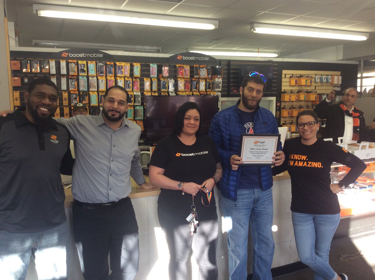 Had an amazing turn out this morning with Mobile to Go! Favorite part, recognition! Congrats to all the leaders! Celebrating Highest PSA! <a href="/AlmughrabiE/">Eyad  Almughrabi</a> <a href="/carstenmarceco/">Carsten Schwab</a> <a href="/BrittanyMarceco/">Brittany K</a>