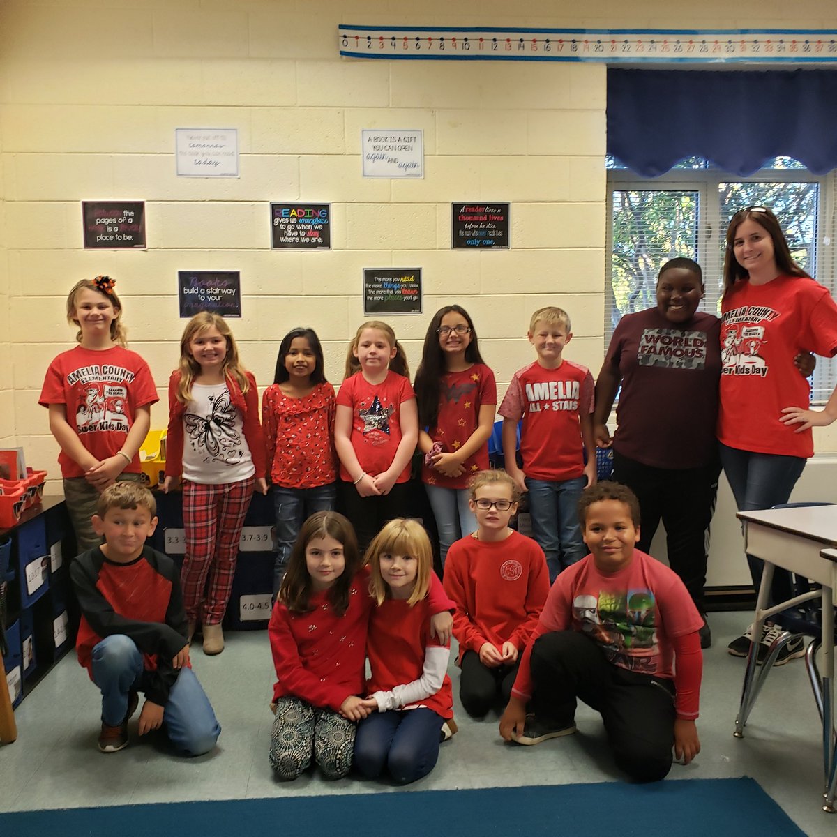 bmtedder1's tweet photo. My class is loving our color days :) Here's to #red day! @AmeliaElem #ACESPowerUp #CCWeek2019 #caring #charactercounts @MrsMaryHarrison https://t.co/d3xSThFKUp
