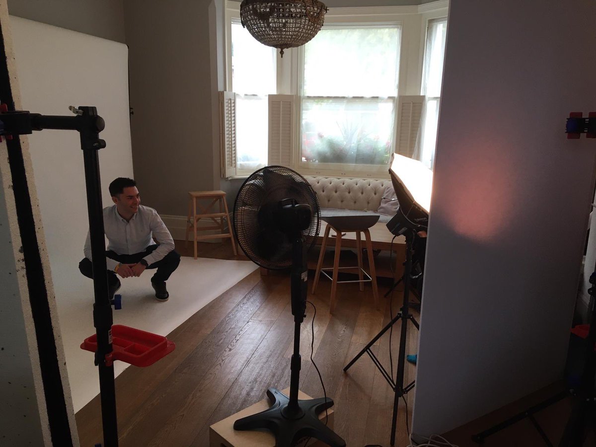 deJongPhillips's tweet image. Another day of modelling for the team. Looking forward to having lots of new images for the website #photoshoot #surreyaccountants #modelsforaday