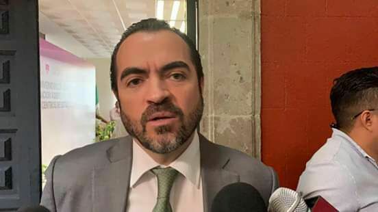 APROBACIÓN DEL PRESUPUESTO DEBERÁ ESTAR POR ENCIMA DE LAS DIFERENCIAS POLÍTICAS 

    El secretario de Gobierno, Pablo Ojeda Cárdenas señaló que el análisis y aprobación del presupuesto estatal 2020, deberá estar por encima de las diferencias políticas que existen al interio…