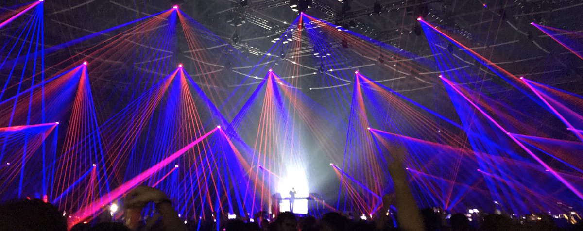 GoCaro2802's tweet photo. @MartinGarrix https://t.co/6CWqsKtR4J