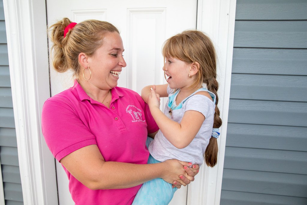 NETXHabitat's tweet photo. Did you know, children of homeowners are 25 percent more likely to graduate from high school and 116 percent more likely to graduate from college compared with families who do not own their homes, according to the Joint Center for Housing Studies. #NETHFH #WhyWeBuild https://t.co/03oSeE5nFW