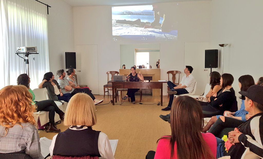 FnaArgentina's tweet photo. Hoy, en nuestro laboratorio de artistas, ganadores de las Becas Creación  2018 de CABA y Buenos Aires intercambiaron experiencias con sus pares e importantes referentes culturales. #FNALab https://t.co/ycwihjhxK7