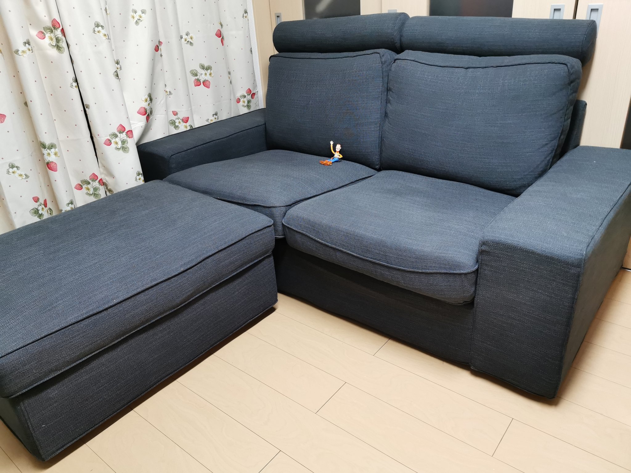 IKEA シーヴィク オットマン ドラ藤本@creator on X: 