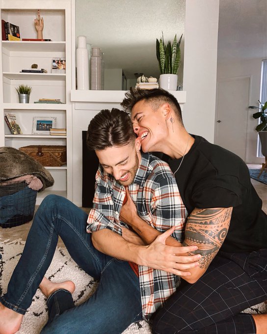 He always goes for the ear. 💛@marioadrion https://t.co/OPs0UfpsrL<a class="tags" target="_blank" title="On Twitter" href="/?out=eyJ0eXAiOiJKV1QiLCJhbGciOiJIUzUxMiJ9.eyJpYXQiOjE3MjA4ODIzODYsImlzcyI6InR3cG9ybnN0YXJzLmNvbSIsIm5iZiI6MTcyMDg4MjM4NiwiZXhwIjoxNzUyNDE4Mzg2LCJyZWRpcmVjdF91cmwiOiJodHRwczovL3R3aXR0ZXIuY29tL21hcmlvYWRyaW9uIn0.oG95ck3BOCUlbRHPi5K-Z18Rrm4dWNhr3VVZHGeEyTKZLirzK0Ybn8Sm5zKD5yZCiOUcv7YcwXer7dWya6b17A">@marioadrion</a>