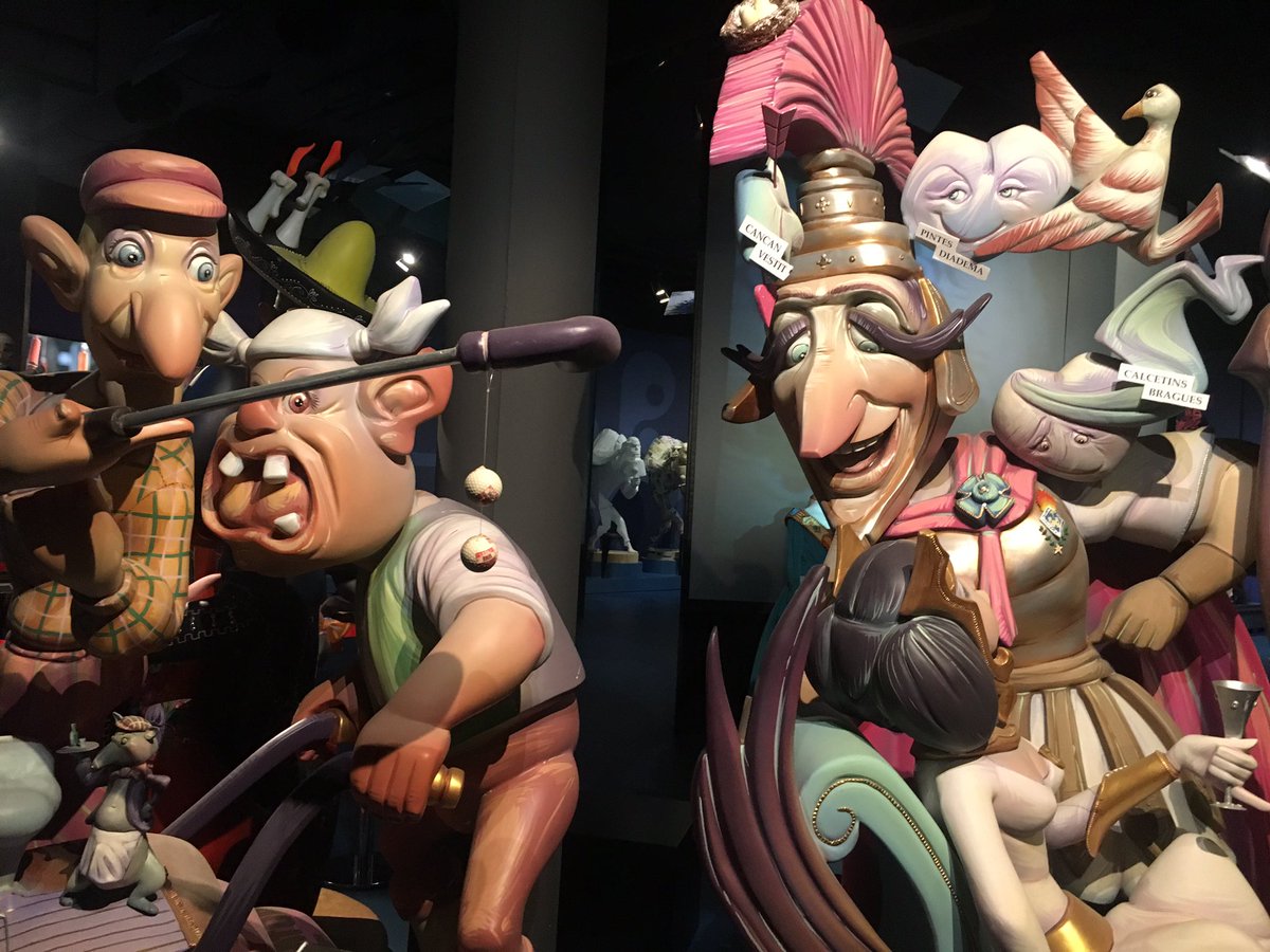 Segunda parada do #blogtripgandia: o <a href="/MuseuFallerGND/">Museu Faller Gandia</a> onde aprendemos tudo sobre as Falles, a festa popular mais importante de Valência e Região. Aqui em Gandia é coisa séria! A festa rola durante 4 dias em março. #visitgandia <a href="/visitgandia/">Visit Gandia</a> <a href="/bcnTB/">BCN Travel Bloggers</a> #bcntb