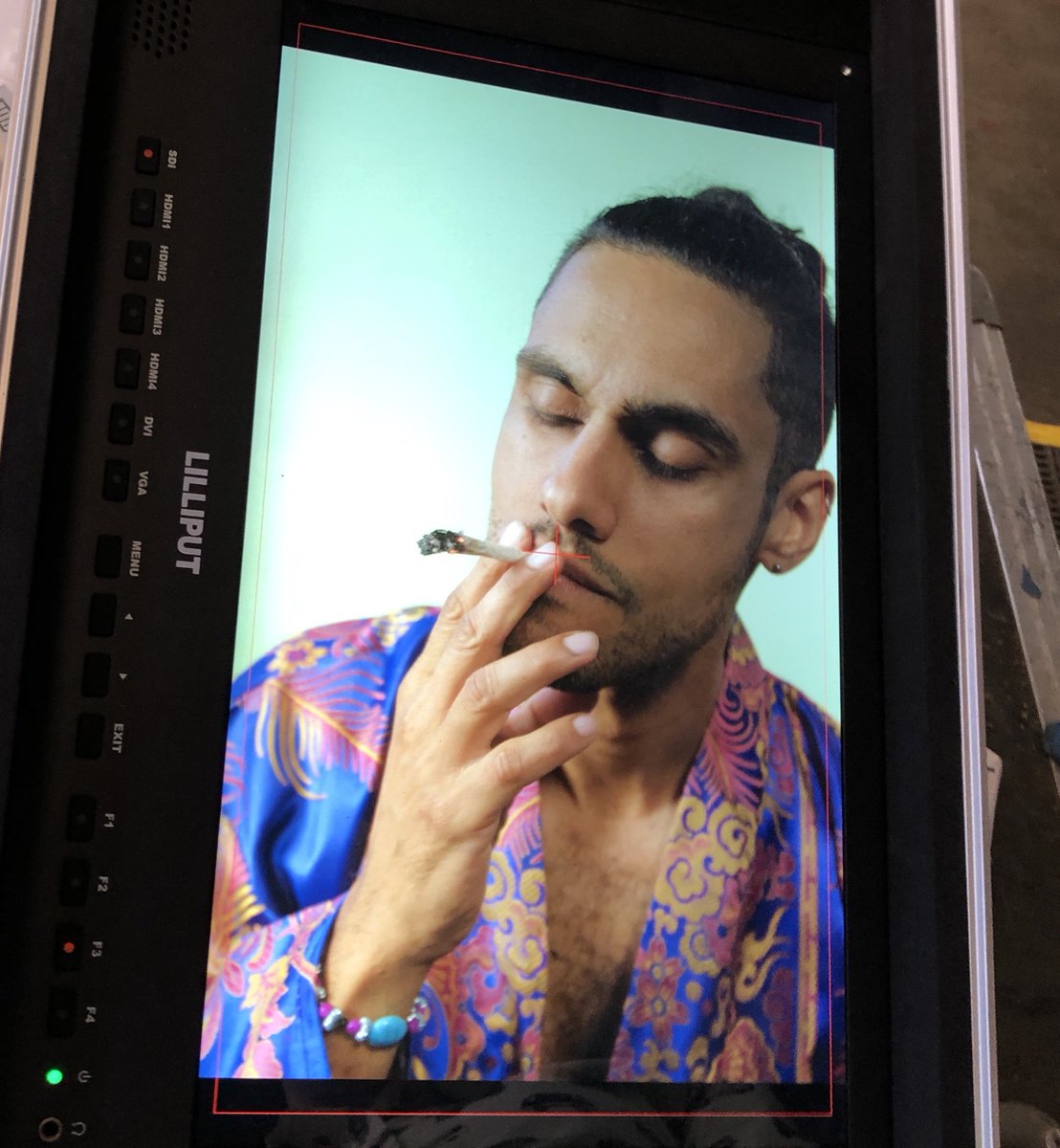 Happy #WeedWednesday! To be blunt, don’t be a buzzkill. 🚬