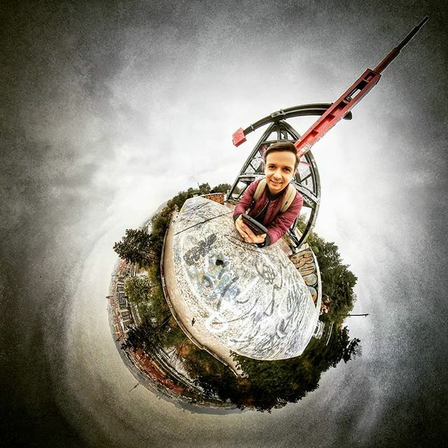 BonFinix's tweet image. To the LEFT ⬅️ To the RIGHT ➡️ #metronome ift.tt/2W6DqIC