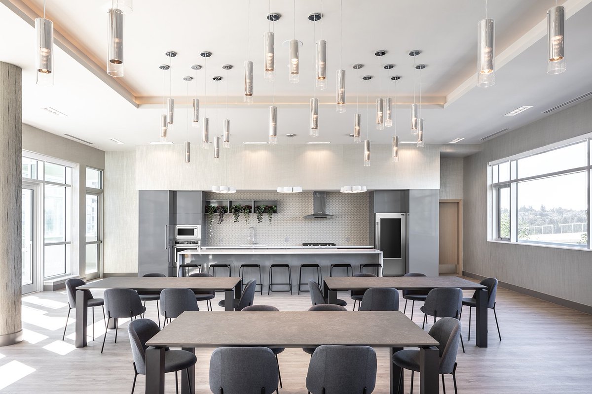 This vast kitchen / dining room by @onnigroup provides the lucky residents of Brookmere with an impressive entertaining space to use. Image from a recent collaboration. Cheers! #entertainingspace #brookmere #interior #kitchen #diningroom #partytroom #interiorphotography