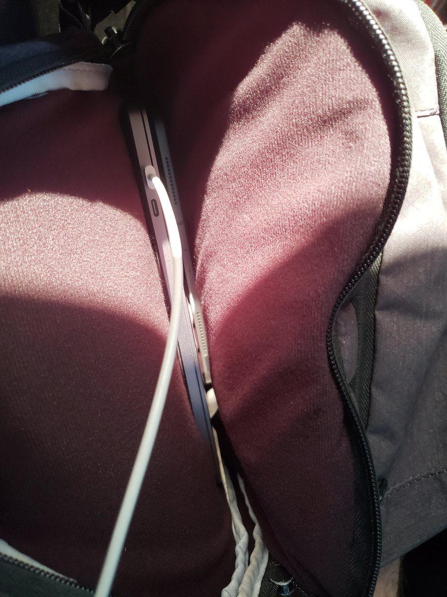 siliconvini's tweet image. the feature I like (and almost the only one) on my Macbook? being an amazing power bank to my cellphone... #DevRelLife