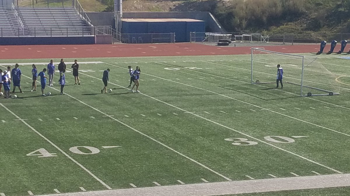 Excited to welcome Acalanes Unified Soccer for a special lunchtime game here at Heritage! <a href="/HHSprincipal3/">Carrie Wells</a> <a href="/RealUnclePat/">Heritage Patriots ⭐️</a> <a href="/SONorCal/">Special Olympics NorCal</a> <a href="/CIFNCS/">CIF-NCS</a> <a href="/CIFState/">CIF State</a>
