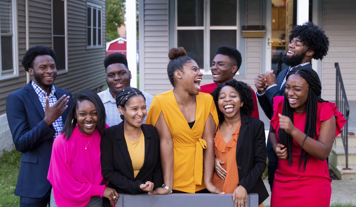 Drake_CBS's tweet image. Check out these photos of your 2019-2020 CBS Executive Board!❤️ We’re excited to continue our leadership this year! #DrakeUniversity #CoalitionofBlackStudents