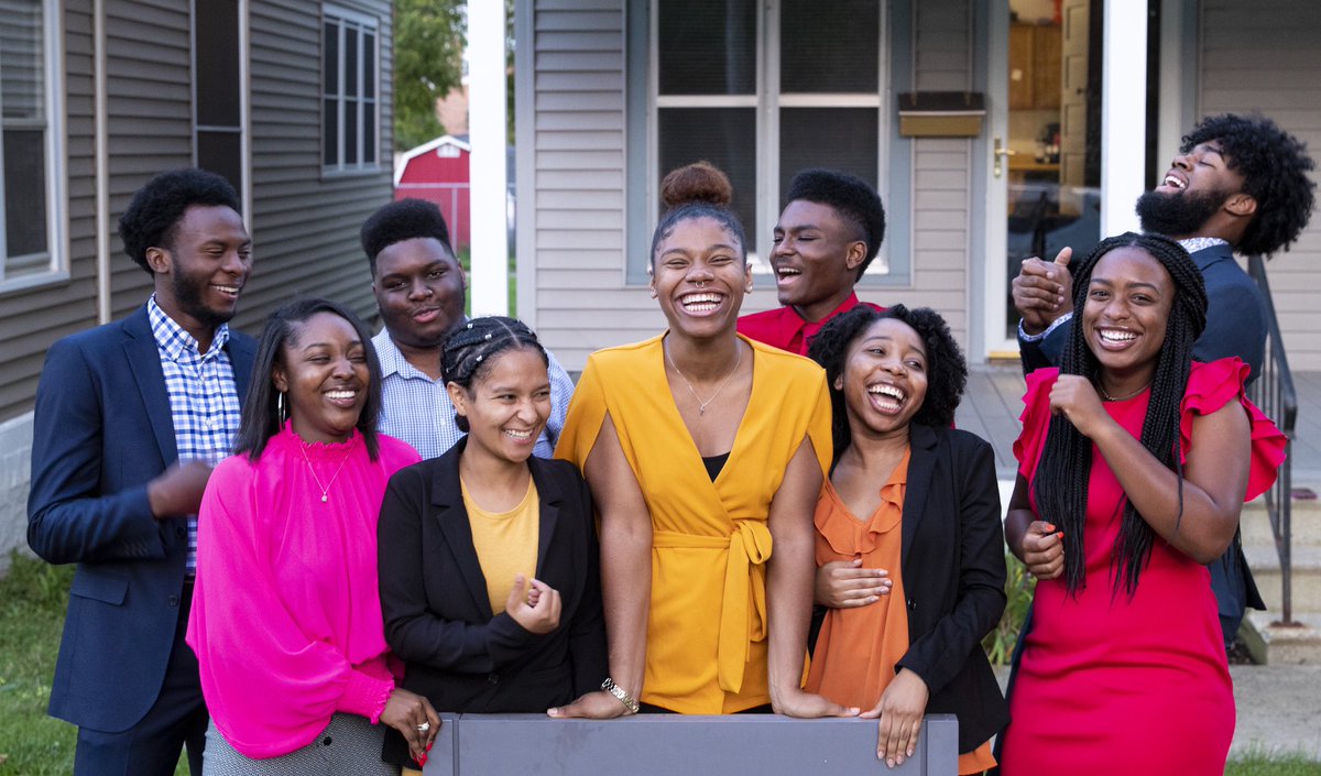 Drake_CBS's tweet image. Check out these photos of your 2019-2020 CBS Executive Board!❤️ We’re excited to continue our leadership this year! #DrakeUniversity #CoalitionofBlackStudents