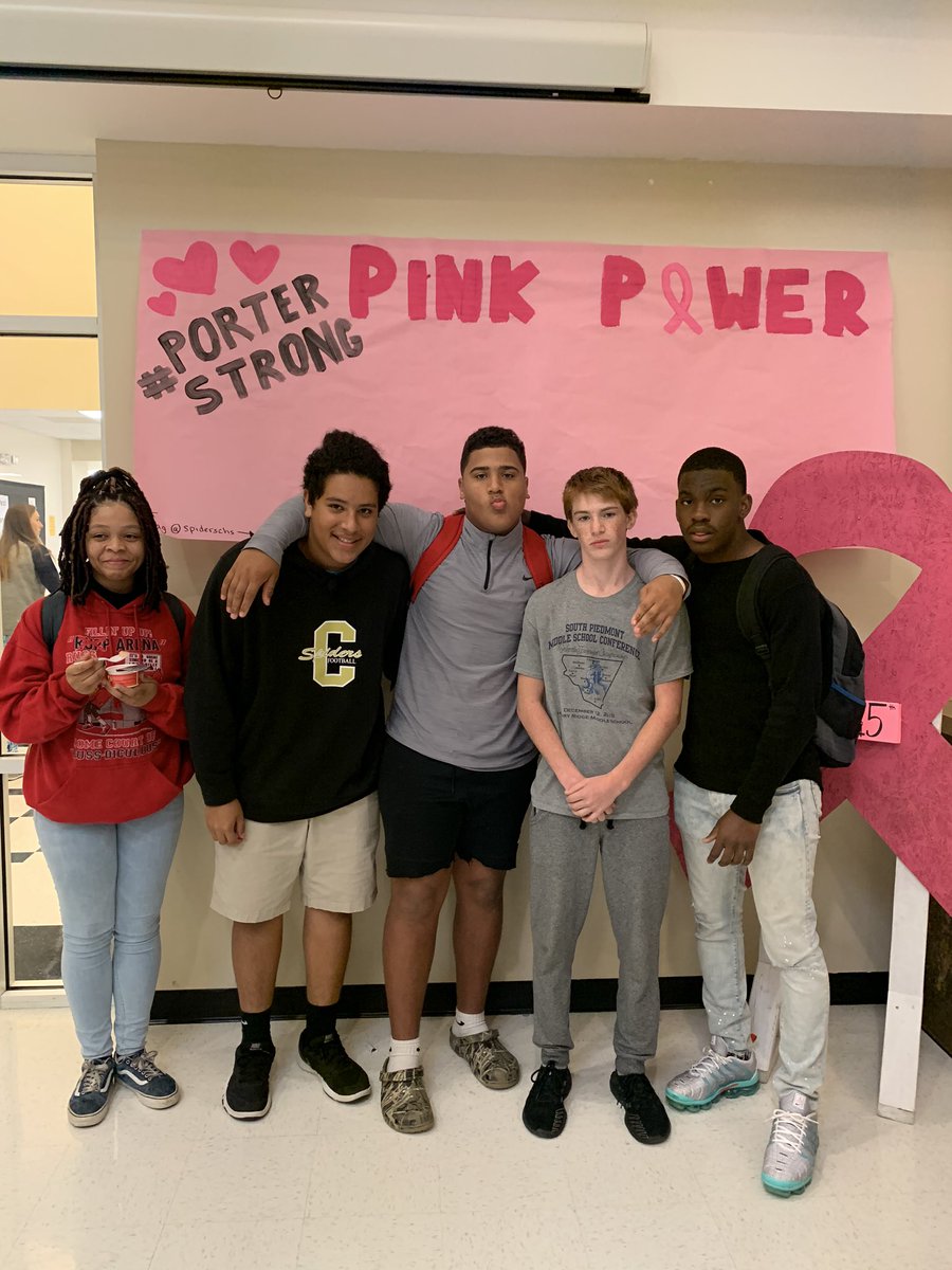 ctrott21's tweet photo. #KingsofPink https://t.co/k39qrMUBLf