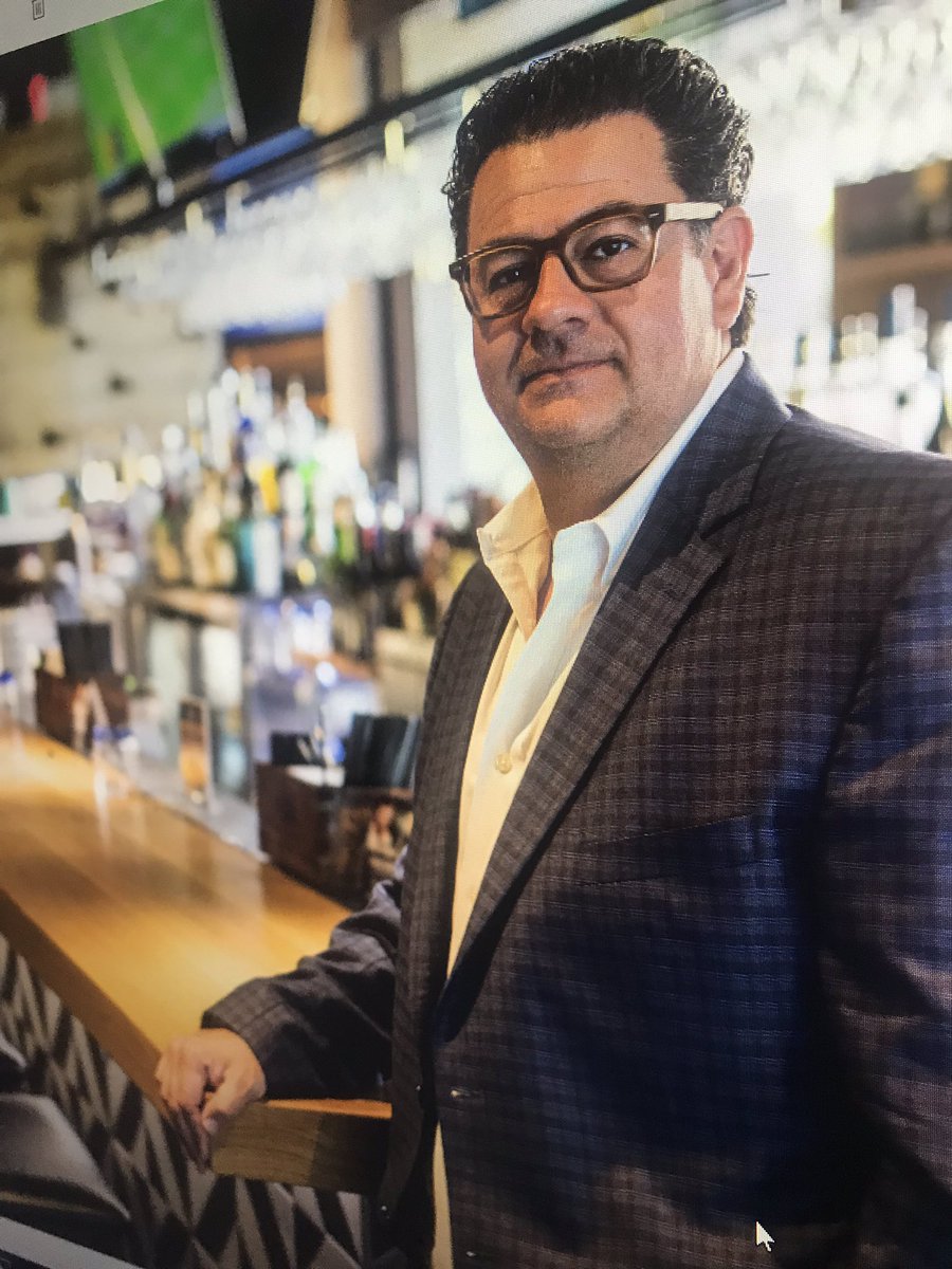 SullivanSaysSC's tweet photo. Subscribe to https://t.co/GzHoWqo88O to check out this under-the-radar achiever, multi-faceted champion of Mexican food in LA. @FridaMexCuisine @cavalrypr #VicenteDelRio #BeverlyHills #BeverlyDrive #GoldenTriangle #HighMexican @MadHungryWoman @GustavoArellano @longdrivesouth https://t.co/SYMKXicqnu