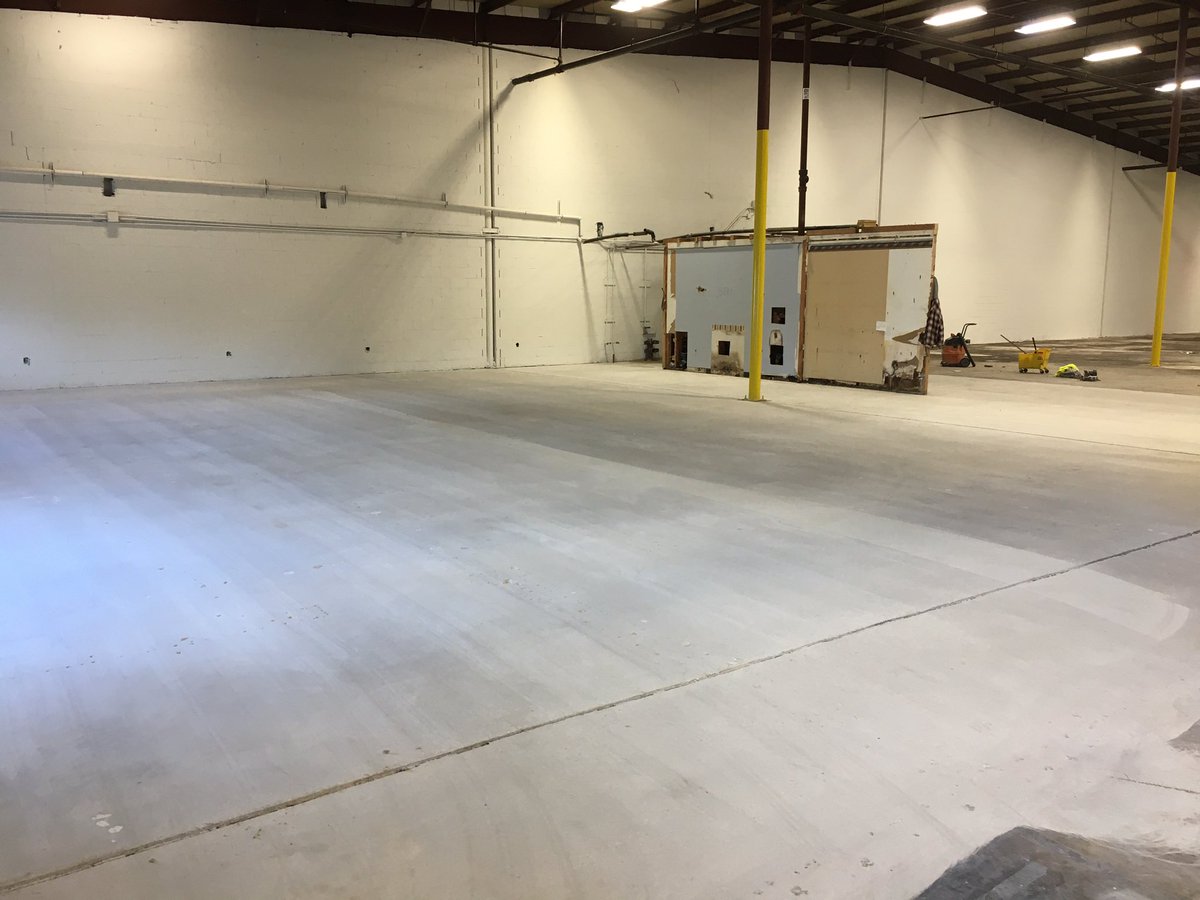 DurableSurfaces's tweet photo. Before and after pics of a very rough surface we prepped today using PCD’s. 
Foreman Marco Aguilar and crew simply blew through this job today. 
Excellent job team 👍.
@HusqvarnaUSA @Aramsco https://t.co/JCcIyBpzWS