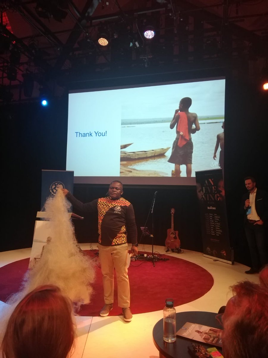 RubenVlot's tweet photo. โThis fishing net is more expensive than buying a child slave.โ #letsendslavery https://t.co/9w8YG7vUeU