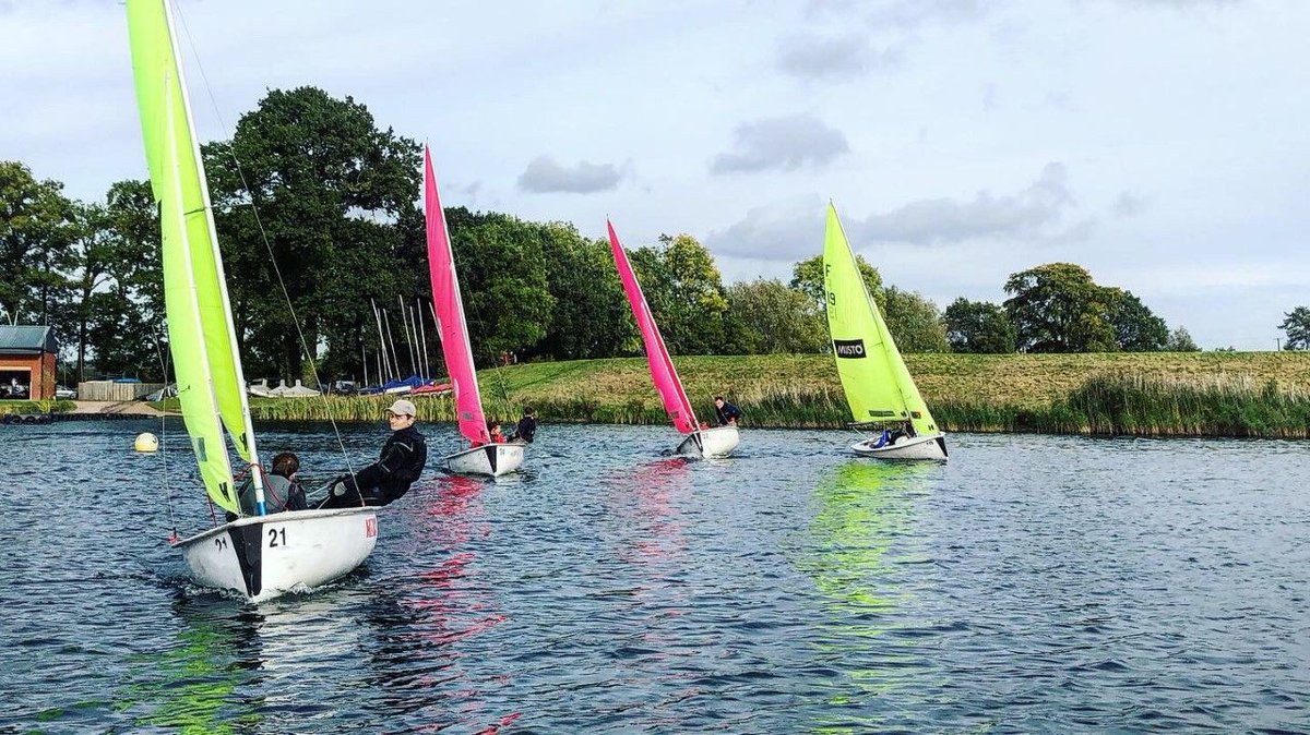A brilliant write up of the <a href="/fireflysailing/">Firefly Sailing</a> Open a couple of weeks ago! Close racing and a great day!
southstaffssailingclub.co.uk/events/firefly…
@RYAmidlands @SASSOTActive <a href="/BCbeactive/">Active Black Country</a> <a href="/ActiveLichfield/">Active Lichfield</a>