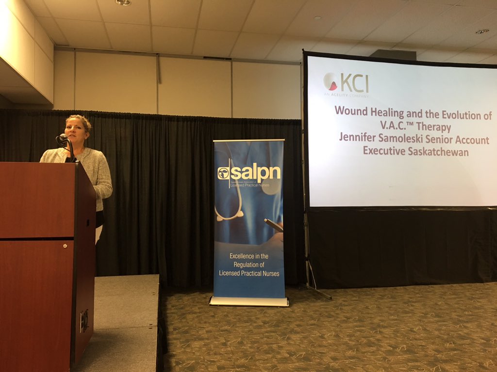 SaskFit's tweet photo. Our next speaker Jennifer Samoleski speaks about wound healing and advanced wound care solutions. Thank you for joining us. #professionaldevelopmentday #salpn #woundcarestrategies #prevention #interprofessional https://t.co/ARnfCIMB6X