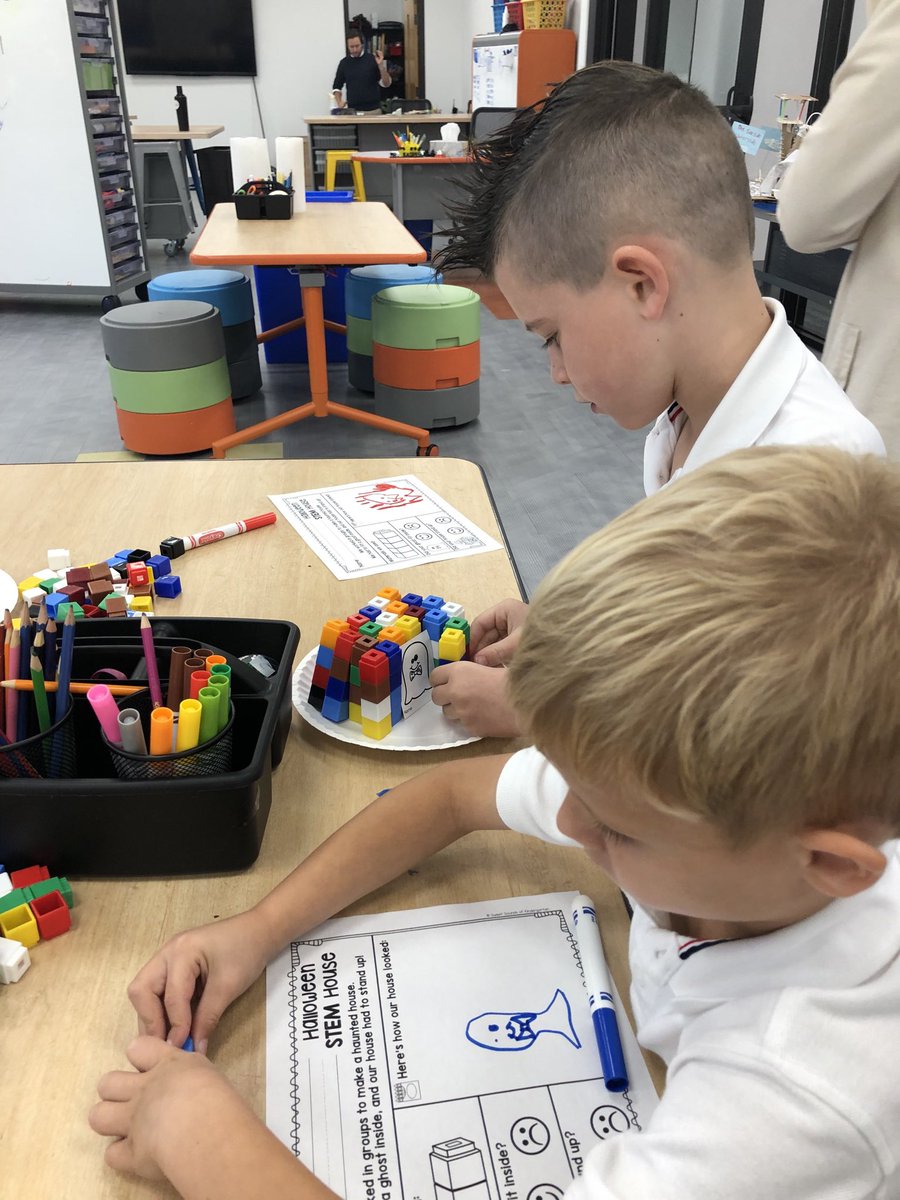 taikittiii's tweet image. @AndrewsKinder read The Haunted House &amp;amp; then built a house for a friendly ghost before completing their STEM challenge sheet. Best part - taking home a Peep ghost for an afternoon snack! #SJESDallas #elemstem