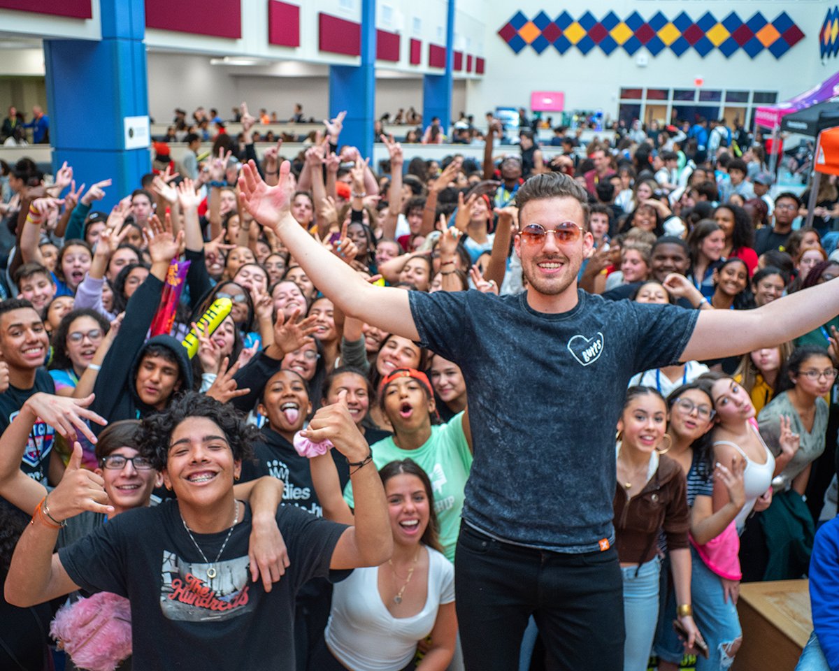 Another day. Another <a href="/HSNTours/">High School Nation</a> stop. We’re on the road again for the fall tour. And we’ve had a BLAST with you guys so far.