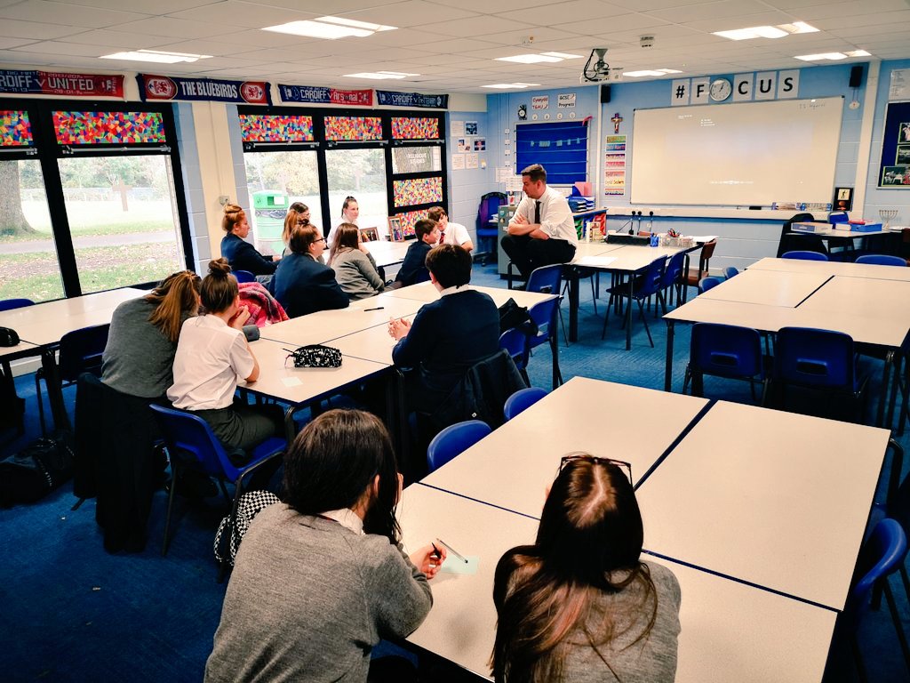 MissRobertsSJB's tweet image. Managed to sneak into one of the RE sessions earlier today 😊 thank you to Mr Hollidge &amp;amp; Miss Parry-Turner (@REstjohns) for giving up your time to deliver the sessions today! #RE #REGCSE