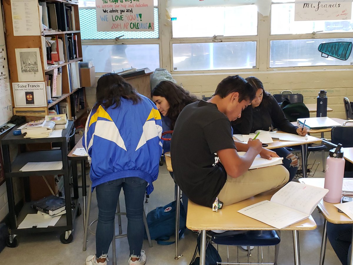 SFrancismath's tweet photo. #APcal AB, per 4, is experiencing their first #TortureSession, and they are working well together! https://t.co/z0YSktgzdH