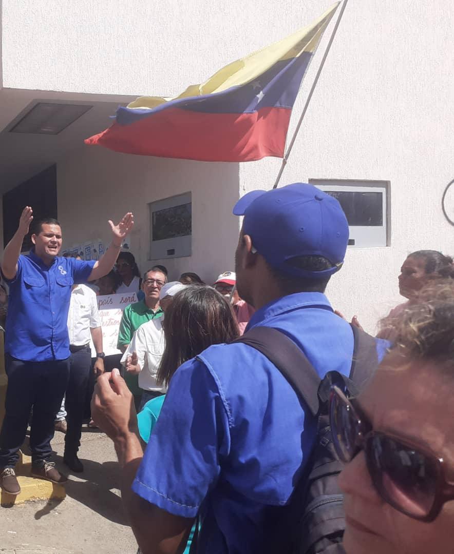 LugoJorgeCoro's tweet photo. Falcon se unio a la convocatoria nacional realizada por los Maestros.

#UnidosSomosMas 
#PorLaDignidadDeLosTrabajadores 
#UniversitariosEnCrisis https://t.co/H534BIQImd