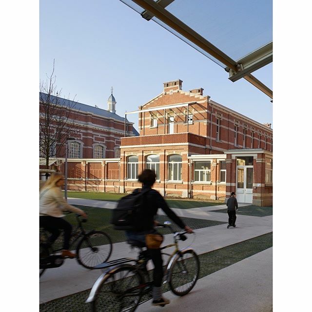 "Caaap and the Biennale Interieur share the drive to be different, to leave room for imagination. Both organisations encouter the same issues concerning the future of living, and share the same vision about how to tackle these issues." Read more about ou… ift.tt/2qEH2Gi