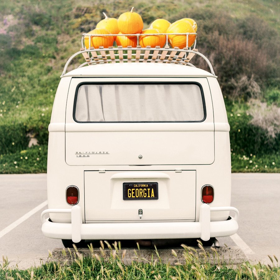 TheBoothBus's tweet image. Georgia...you are the pumpkin to my spice. 🍁🎃
.
.
.
.
.
.
#theboothbus #followinggeorgia #lifeintherightlane #fallishere #vwbus #californiafall