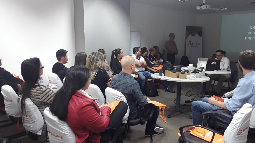 scansourcebr's tweet photo. Ontem foi realizado um treinamento técnico/comercial de ARGOX para revendas de Curitiba, confira as fotos! #ScanSource #Argox https://t.co/gr7tJeoO2Q