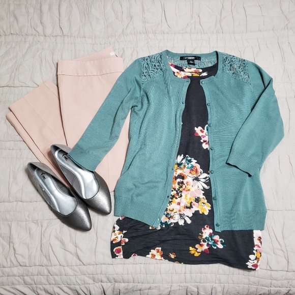 So good I had to share! Check out all the items I'm loving on <a href="/Poshmarkapp/">Poshmark</a> #poshmark #fashion #style #shopmycloset #sorry #hugoboss #89thmadison: posh.mk/BBxp6xk5L0