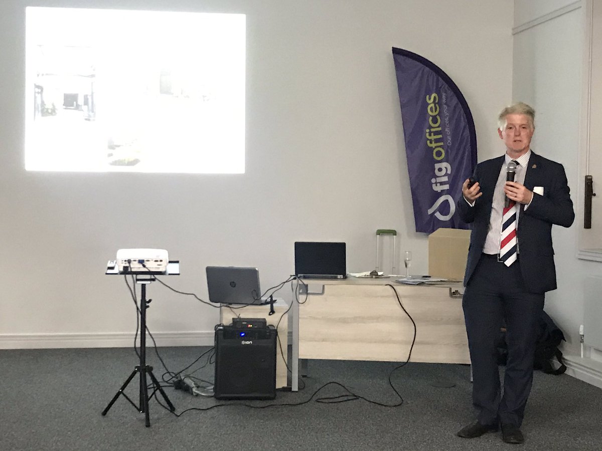 Great evening with @cllrpauljames and @DowdeswellEst at the <a href="/circle2success/">Circle2Success</a> talk on how Gloucester city council and the people of Gloucester are making real progress of the city.  Thank you to <a href="/Quattro_Design/">Quattro Design Architects</a> and fig offices too <a href="/PunchlineGlos/">Punchline-Gloucester.com</a> <a href="/FigOffices/">Fig Offices</a>