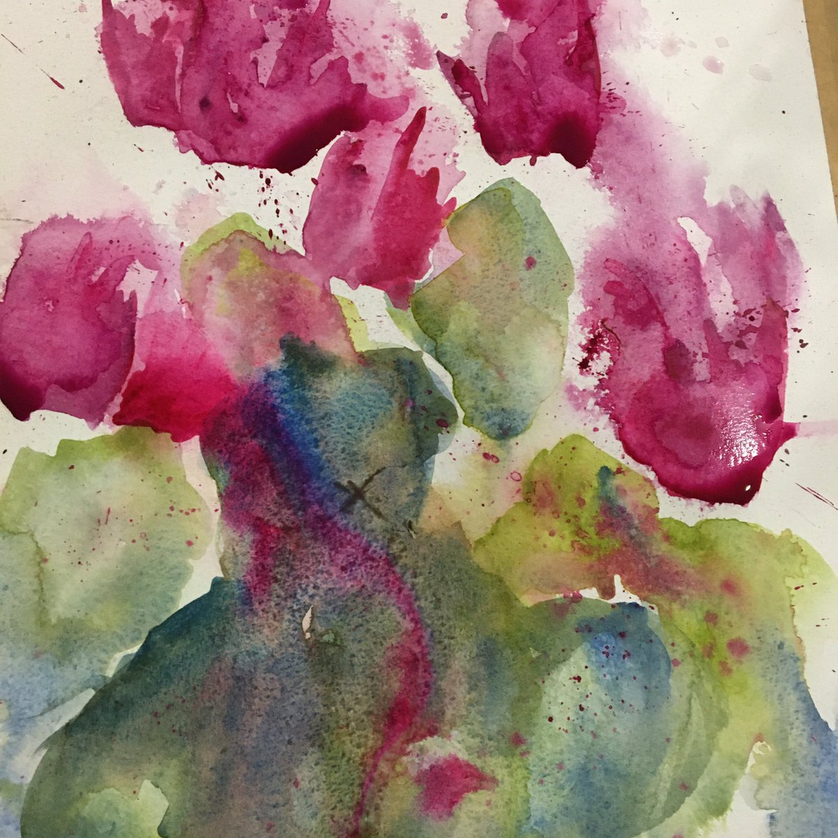 ArtPontefract's tweet photo. Painting flowers tonight. Aren’t they good? 
Next week , October 30th, there will be a general workshop. Do come along and find out what we do. St Giles Church at 7.00pm https://t.co/EZpzFEkN8P